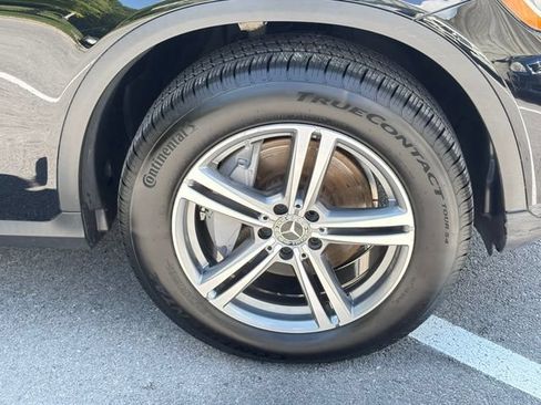 Used 2021 Mercedes-Benz GLC 300 4MATIC image 10