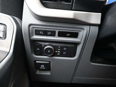 Used 2022 Ford F150 XLT w/ Equipment Group 302A High image 17