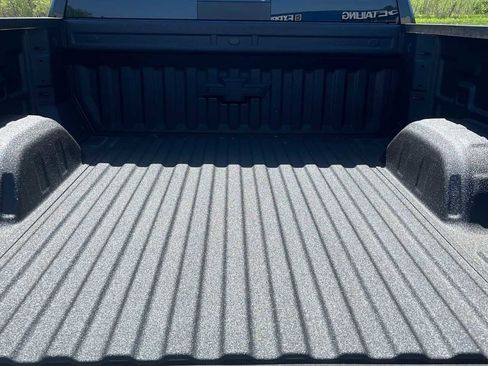 New 2025 Chevrolet Silverado 1500 LT image 24