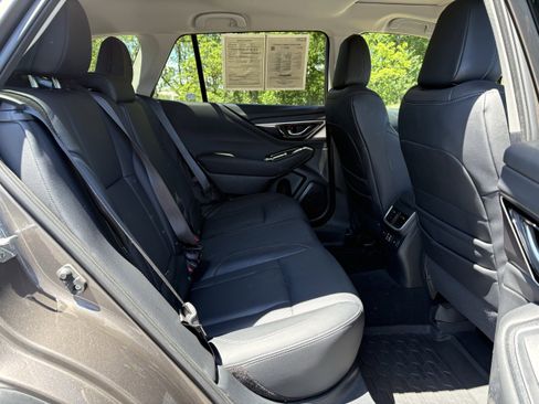 Used 2024 Subaru Outback Limited XT AWD/4WD image 30