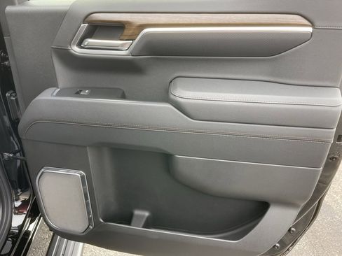 New 2026 Chevrolet Silverado 1500 High Country w/ High Country Premium Package image 32