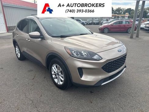 Used 2021 Ford Escape SE AWD/4WD image 1