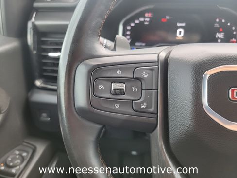 Used 2024 GMC Sierra 1500 AT4 w/ Technology Package AWD/4WD image 18
