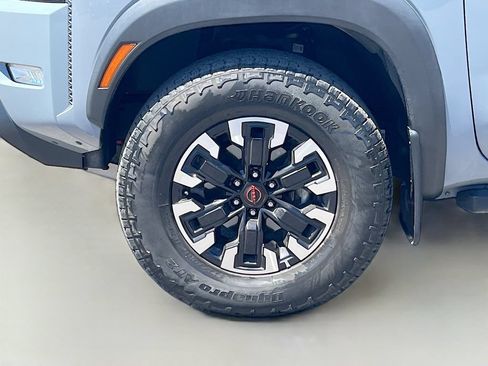 Used 2024 Nissan Frontier PRO-4X w/ Off-Road Protection Package AWD/4WD image 28
