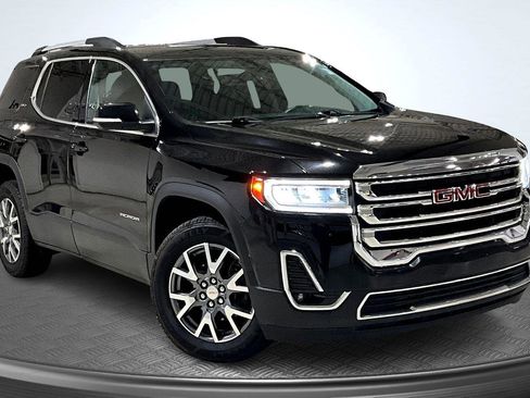 Used 2023 GMC Acadia SLT image 12