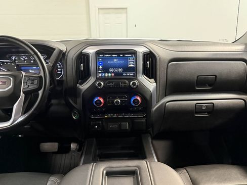Used 2021 GMC Sierra 1500 SLT image 18