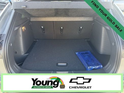 New 2026 Chevrolet Trax RS w/ Sunroof Package image 11