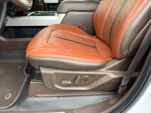 Used 2022 Ford F350 King Ranch w/ Chrome Package image 19