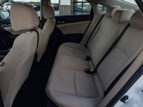 Used 2018 Honda Civic LX image 8