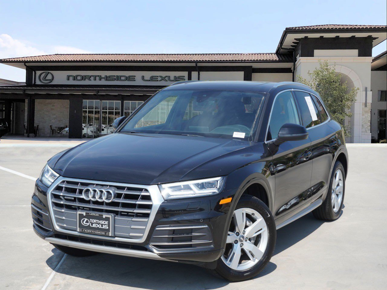 Used 2018 Audi Q5 2.0T Premium Plus w/ Premium Plus Package AWD/4WD image 1