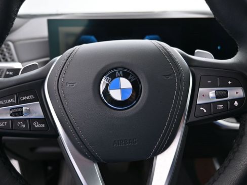 Certified 2025 BMW X5 sDrive40i w/ Parking Assistance Package image 14