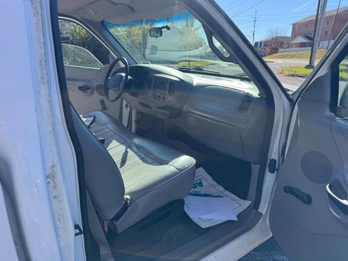 Used 1998 Ford F150 XL image 8