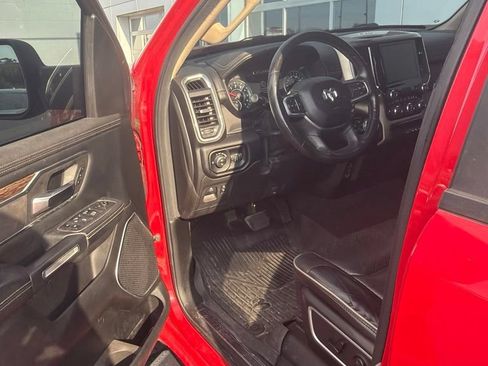 Used 2019 RAM 1500 Laramie AWD/4WD image 5