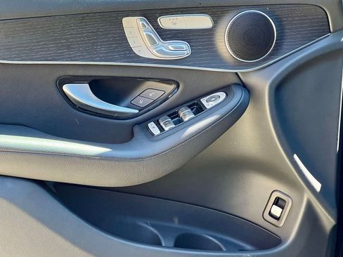 Certified 2022 Mercedes-Benz GLC 300 4MATIC image 21