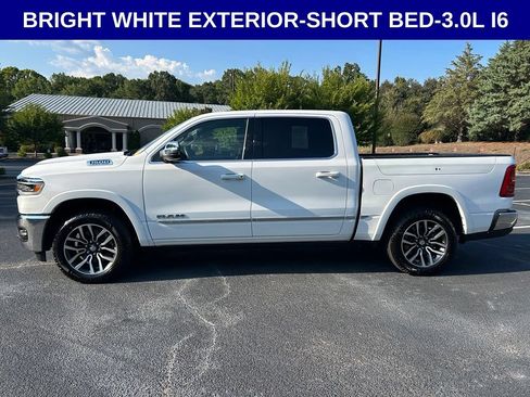 Used 2025 RAM 1500 Limited AWD/4WD image 11