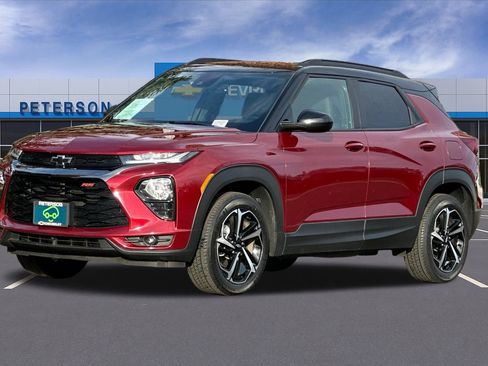 Certified 2022 Chevrolet TrailBlazer RS w/ Sun and Liftgate Package image 8