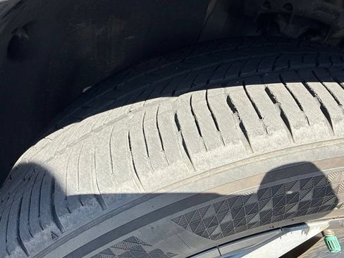 Certified 2022 Hyundai Tucson Limited FWD image 8