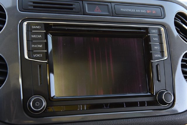 Used 2016 Volkswagen Tiguan SE FWD image 11