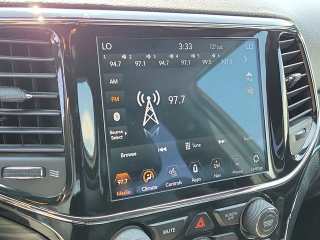 Used 2019 Jeep Grand Cherokee Limited AWD/4WD image 14