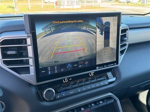 Used 2022 Toyota Tundra Limited image 24
