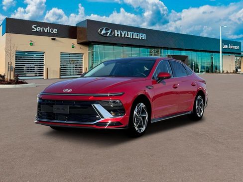 New 2025 Hyundai Sonata SEL FWD image 1