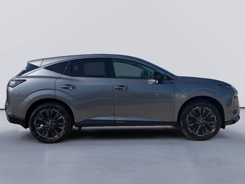 Used 2025 Nissan Murano Platinum w/ Cargo Package AWD/4WD image 2