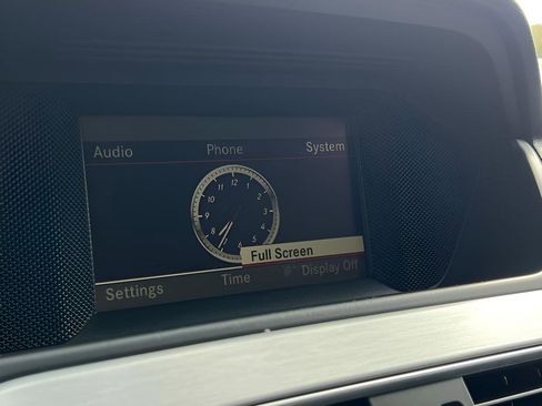 Used 2014 Mercedes-Benz C 250 Sedan image 40