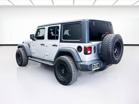 Used 2019 Jeep Wrangler Unlimited Sport S AWD/4WD image 6