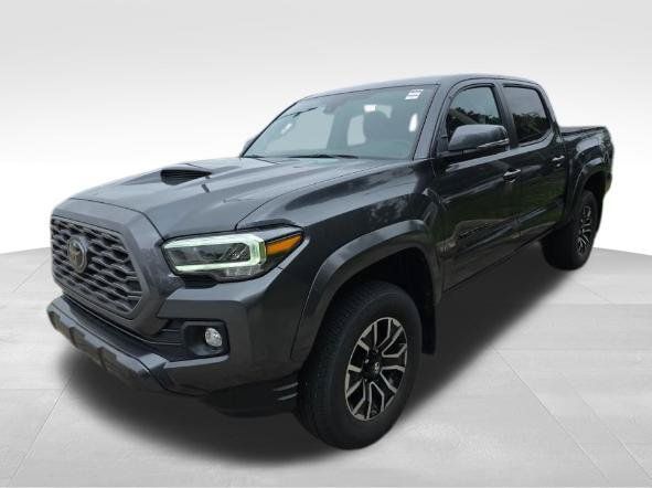 Used 2023 Toyota Tacoma TRD Sport AWD/4WD image 3
