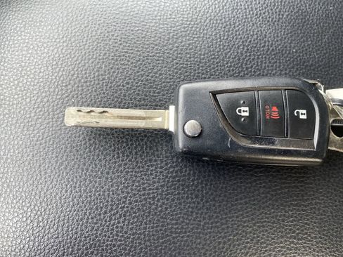 Used 2024 Toyota RAV4 LE image 37