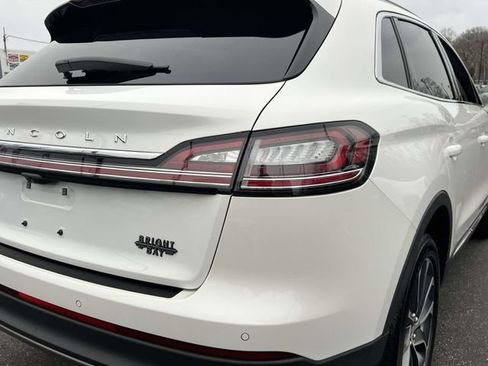 Certified 2022 Lincoln Nautilus Reserve image 7