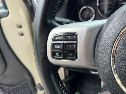 Used 2017 Jeep Wrangler Unlimited Sahara w/ Quick Order Package 24E Chief AWD/4WD image 20