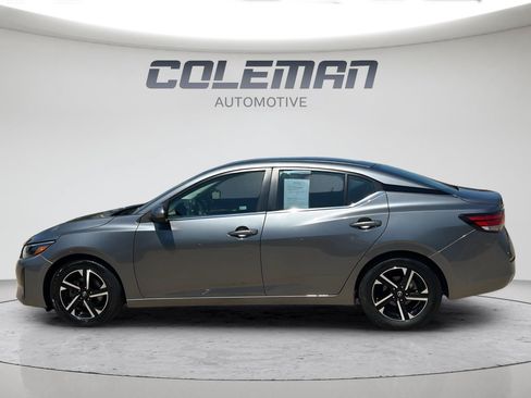 Used 2024 Nissan Sentra SV FWD image 5