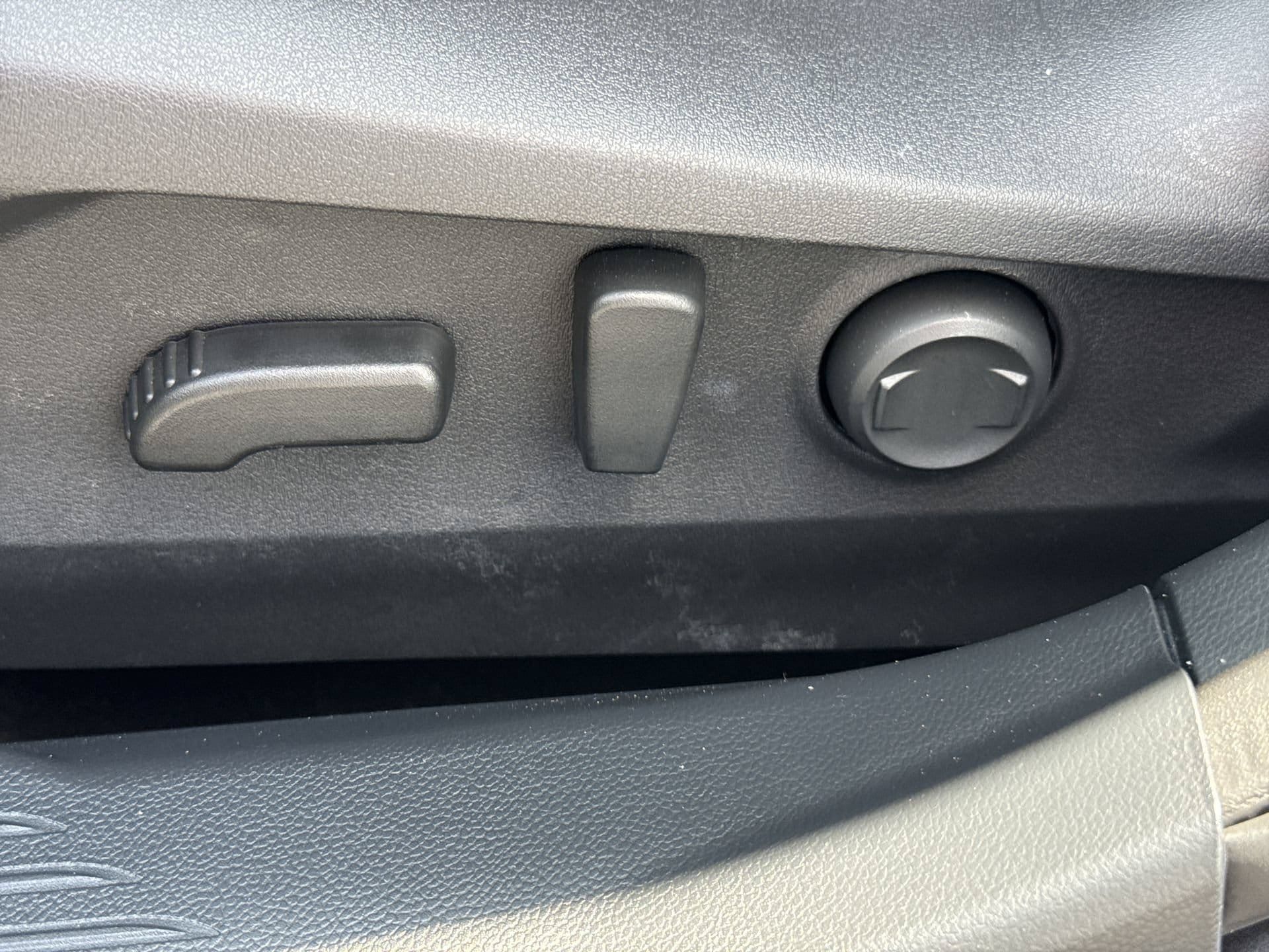 Used 2023 Subaru Legacy Premium AWD/4WD image 14