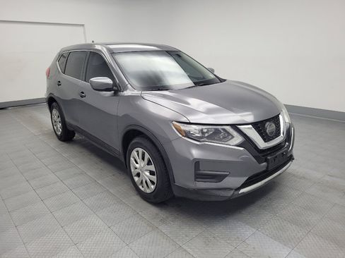 Used 2018 Nissan Rogue S image 13