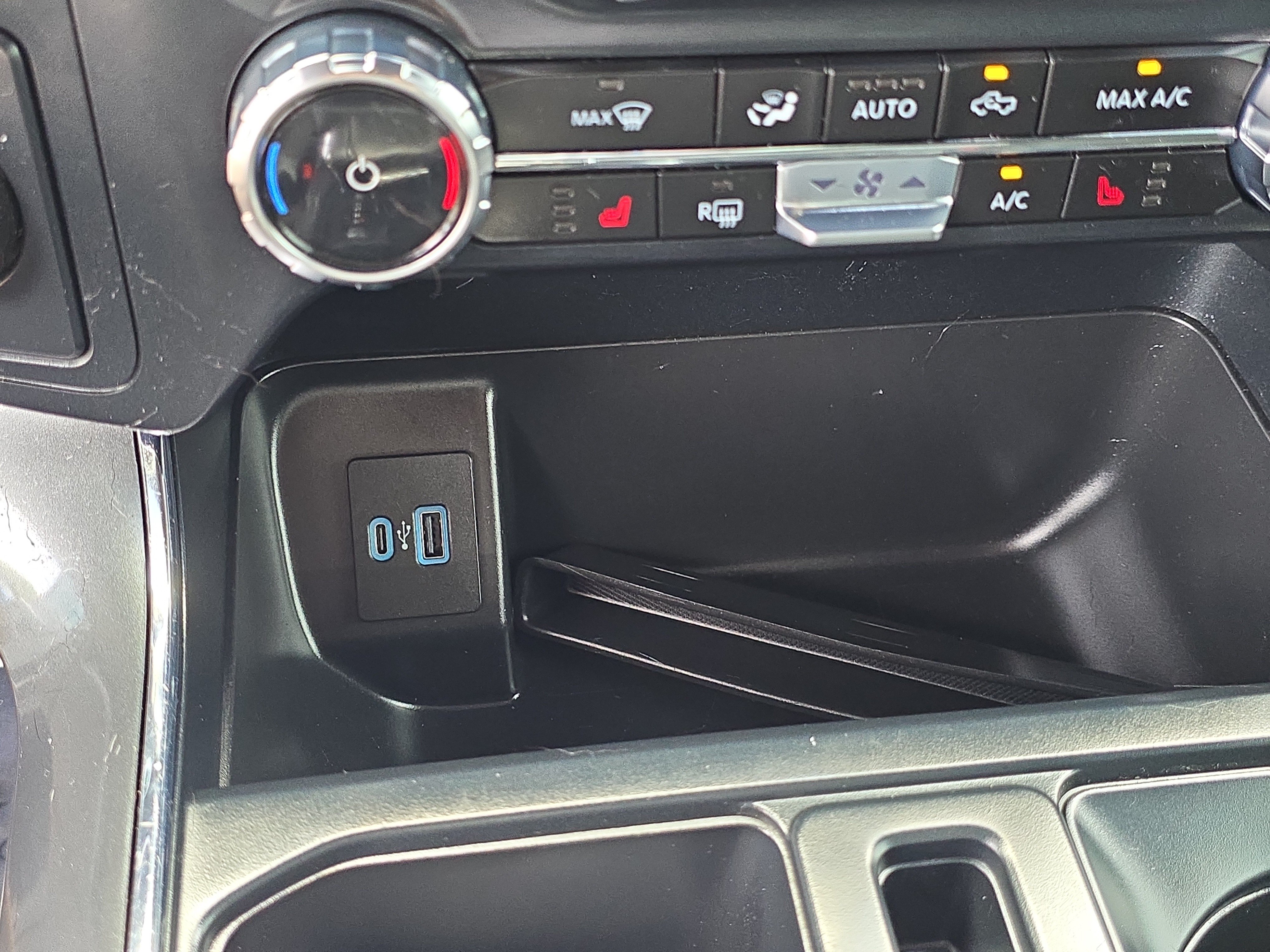 Used 2023 Ford F150 XLT w/ Equipment Group 302A High RWD image 23