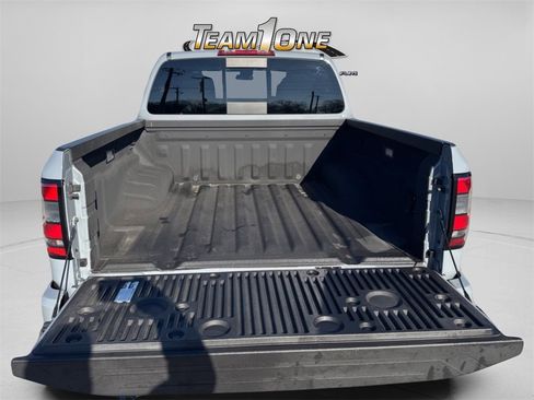 Used 2023 Nissan Frontier PRO-4X w/ Pro Convenience Package image 26