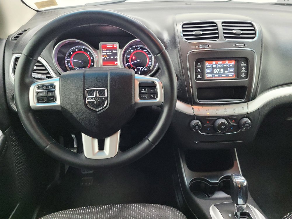 Used 2016 Dodge Journey SE w/ Flexible Seating Group FWD image 22