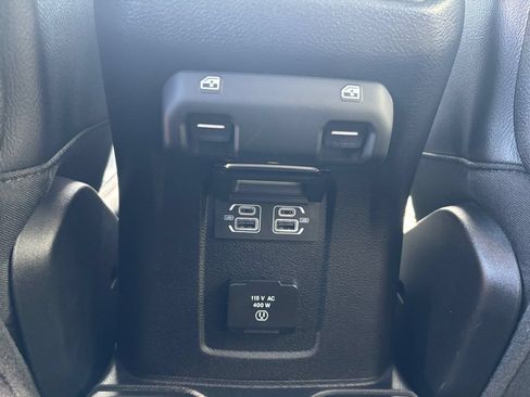 Used 2021 Jeep Gladiator Rubicon w/ Dual Top Group AWD/4WD image 23