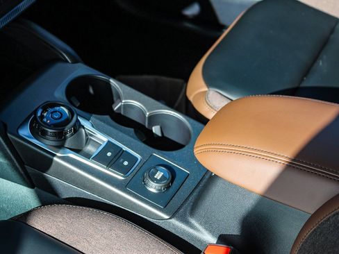 New 2025 Ford Bronco Sport Outer Banks w/ Outer Banks Tech Package+ image 19