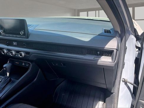 Used 2023 Honda CR-V LX image 24