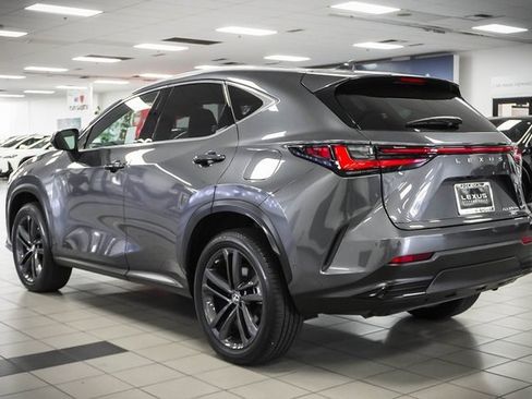 Certified 2022 Lexus NX 450h+ AWD image 8