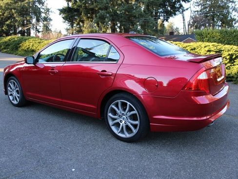 Used 2010 Ford Fusion SEL image 4