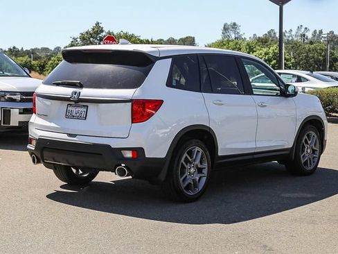 Used 2022 Honda Passport EX-L image 5