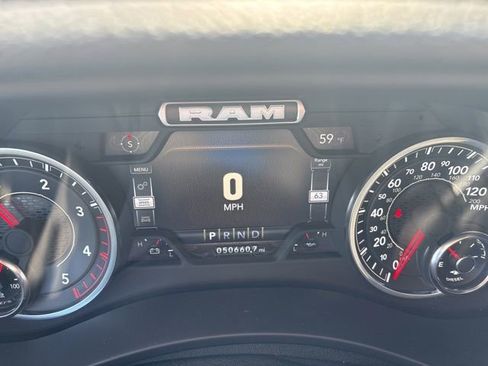 Used 2024 RAM 2500 Laramie image 10