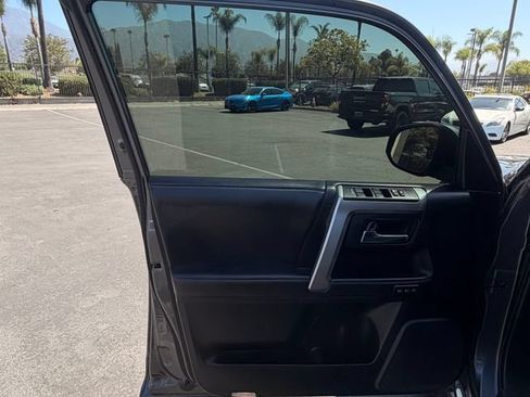 Used 2021 Toyota 4Runner Limited RWD image 14