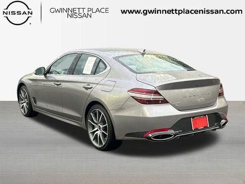 Used 2025 Genesis G70 2.5T image 7