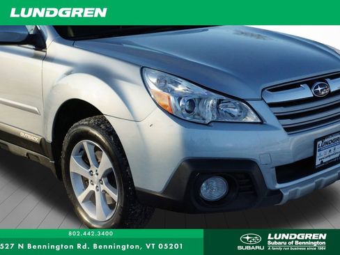Used 2013 Subaru Outback 3.6R Limited w/ Moonroof Pkg image 31