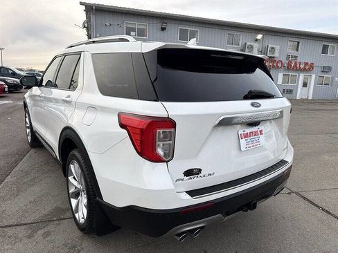 Used 2022 Ford Explorer Platinum w/ Technology Package AWD/4WD image 5