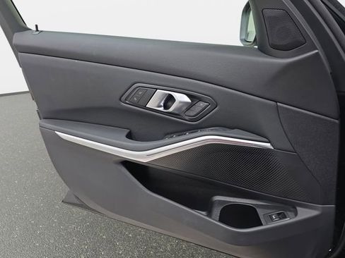 Certified 2025 BMW 330i xDrive Sedan w/ Convenience Package image 24